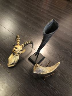 Tree pieces decor , all of them for sale together all of them for $20 , down town miami area 33128