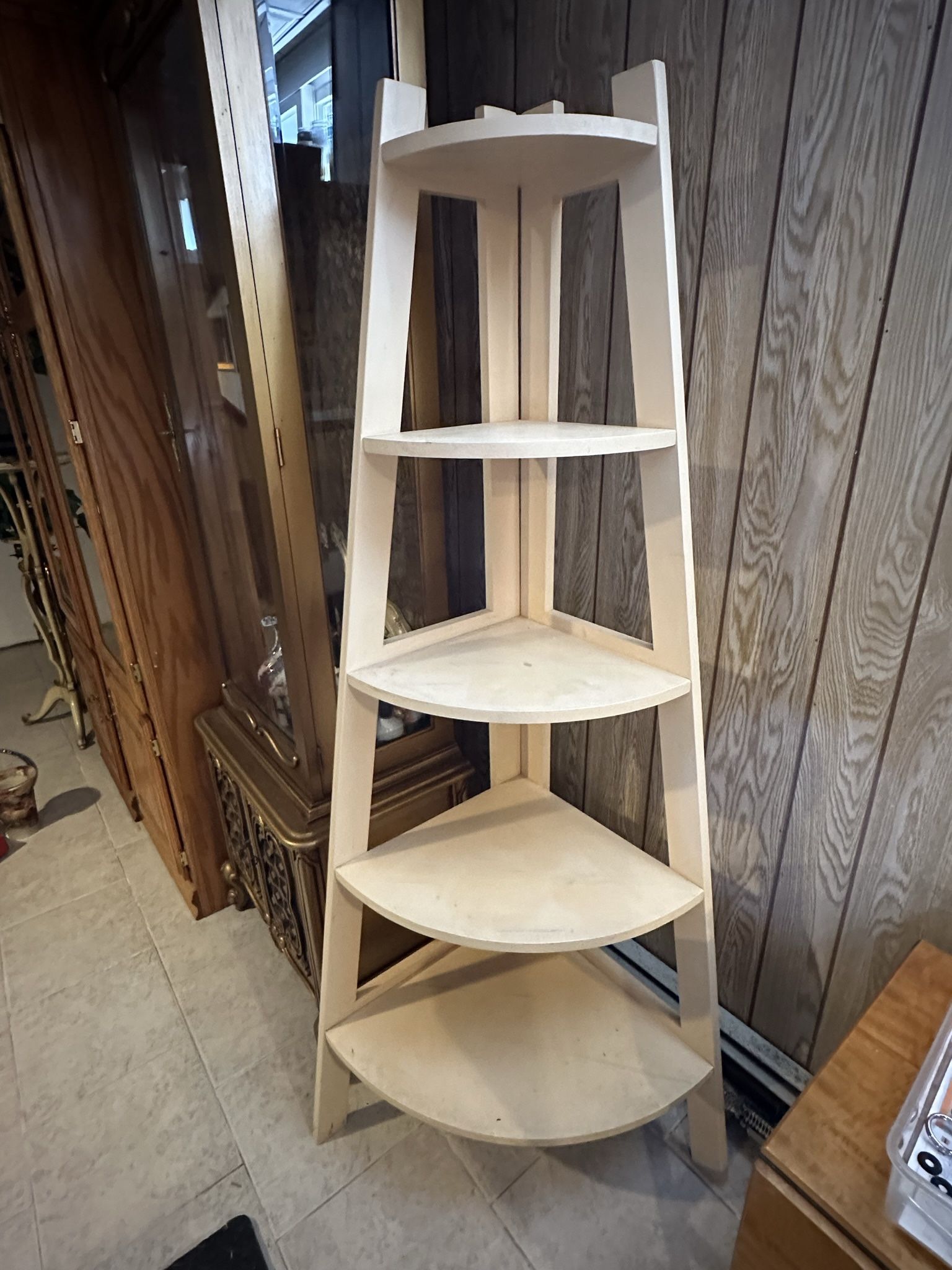 Corner Shelving