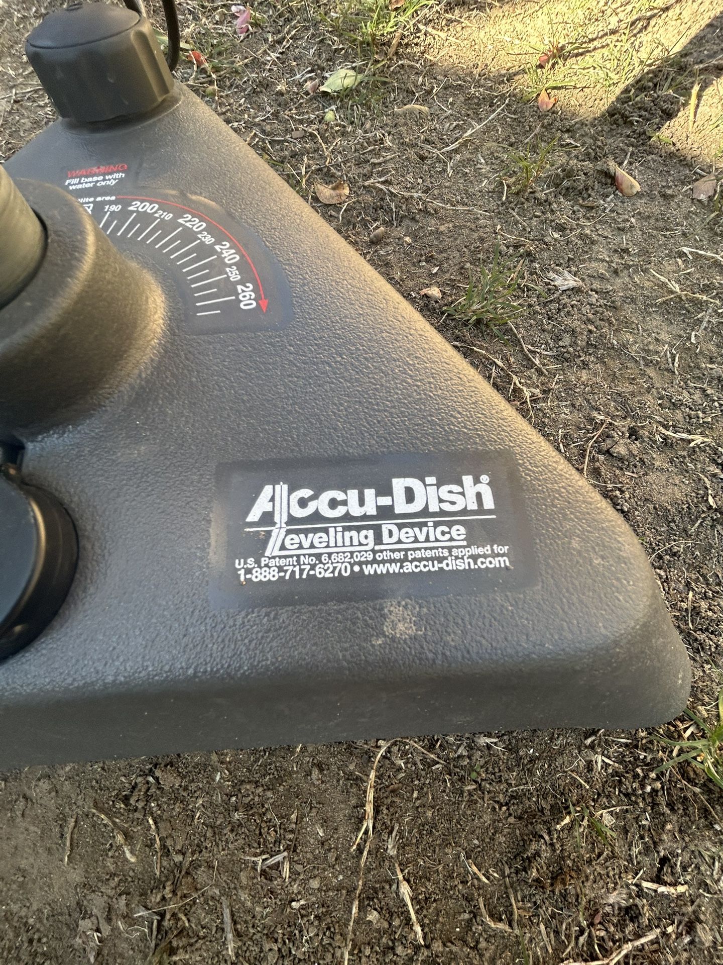 RV Dish Leveler