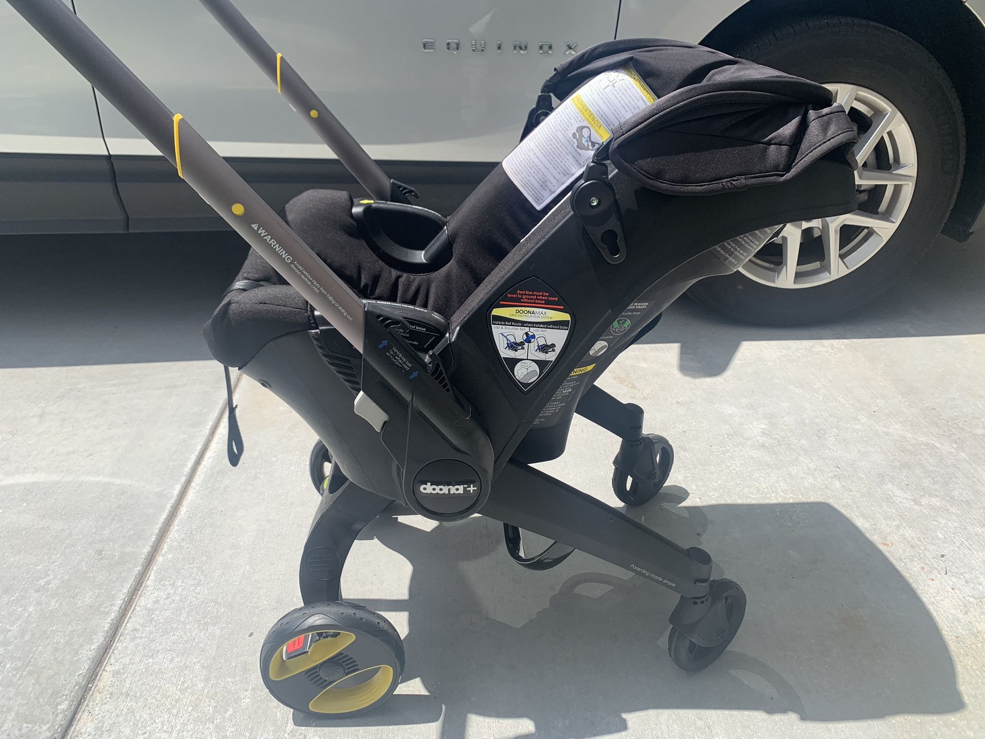 Doona Car Seat & Stroller With 2 Bases 
