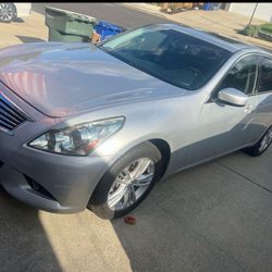 2010 Infiniti G37