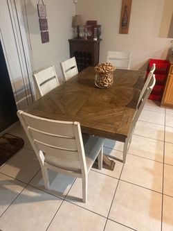 Dinning table with 6 chairs