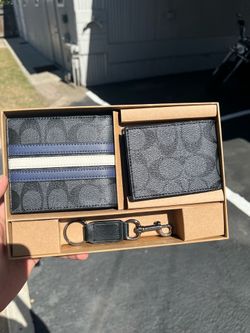 COACH SET: Wallet & Keychain
