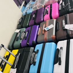 🧳 Brand New 28” Large Checked Luggage Suitcase Spinner Wheels – $45 Firm  Description:  Travel in style with this brand new 28-inch hardshell luggage