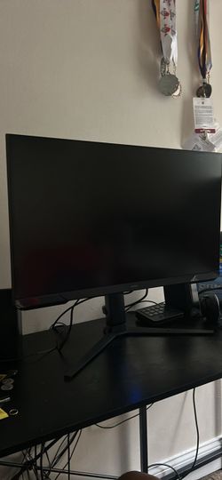 Samsung 27" Odyssey G5 1440P Monitor