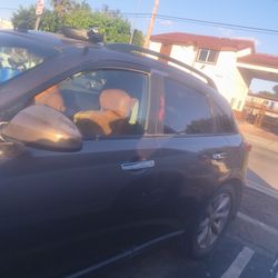 Infiniti Fx35 2006 Dodge Caravan 