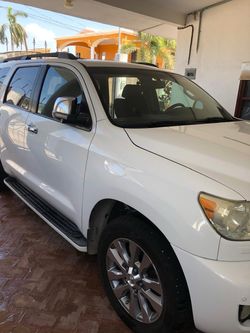 2010 Toyota Sequoia