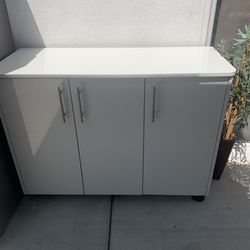 Portable Kitchean Cabinet 