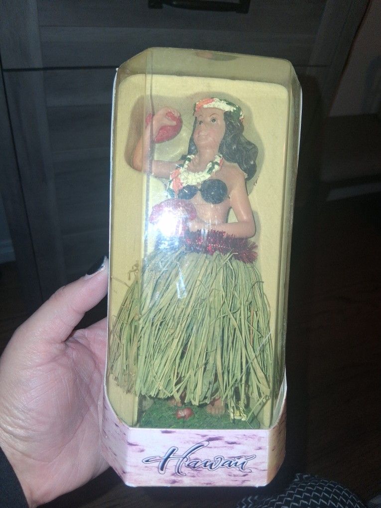 Hula Doll For Dashboard
