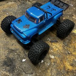 Arrma Notorious 6s