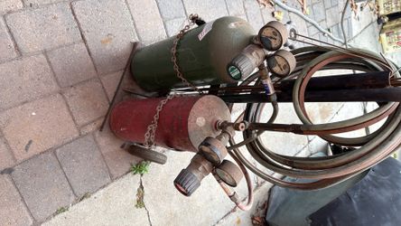 Used acetylene torch set up
