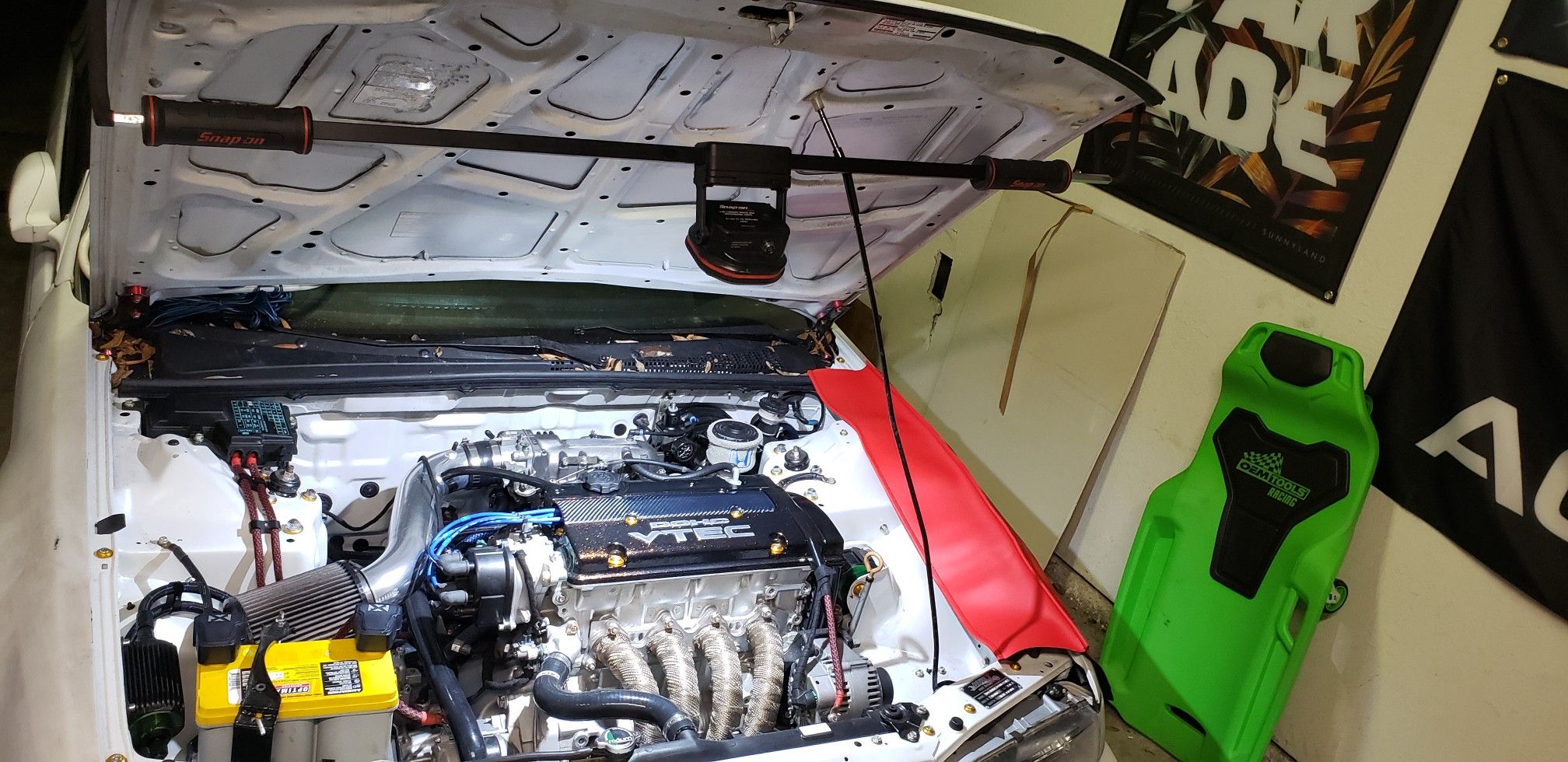 Snap-on underhood light