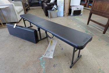 Amazon Basics 6-Foot Portable Folding Bench with Carrying Handle