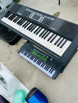 Piano W Stand