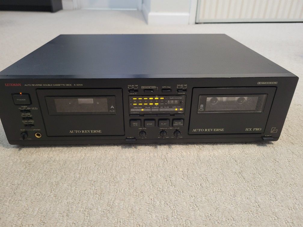 Vintage Cassette Deck Luxman K -331W Autoreverse  .