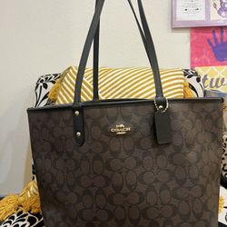 Coach Handbag 