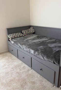 IKEA daybed