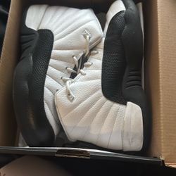 Jordan 12 Box Included 