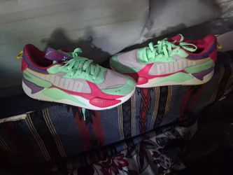 Men's Puma Size 12