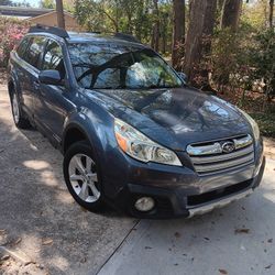 2013 Subaru Outback Limited 