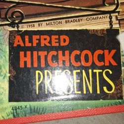 Mint Condition Vintage 1958 Milton Bradley Alfred Hitchcock Presents WHY Mystery Board Game