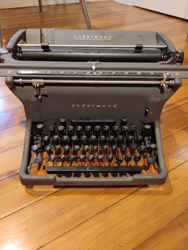 Antique Type Writer