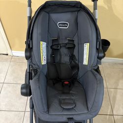 Evenflo Car seat And Stroller Travel System 