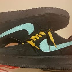 Tiffany & Co. Men’s Air Force 1 Black Size 8.5