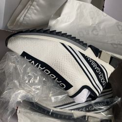 Men Shoe Size 10