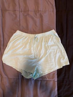 Light blue vertical striped polyester & elastane shorts in a L