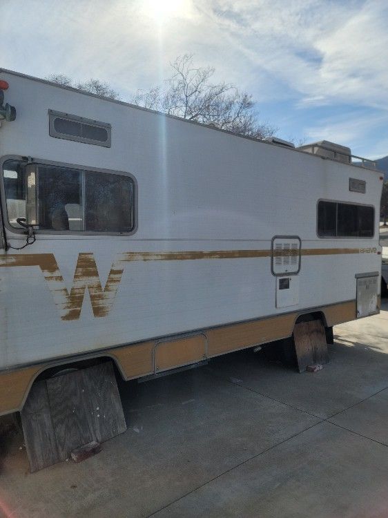 1973 Winnebago Brave