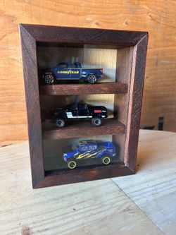 Hot wheels truck with display $20