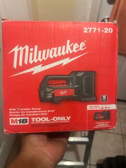 Milwaukee M18 18-Volt 1/4 HP Lithium- Ion Cordless Transfer Pump tool only