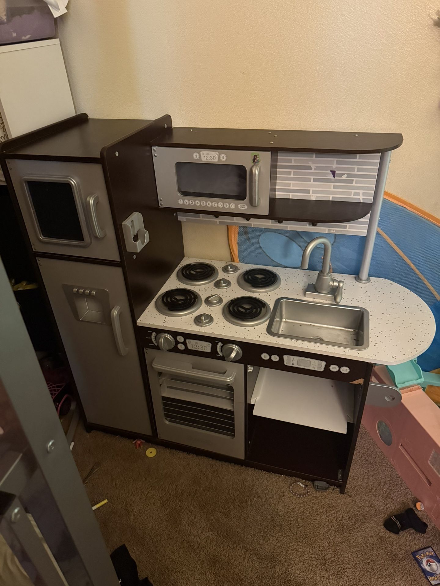 Kids Kitchen