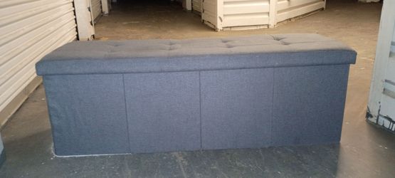 Foldable easy to use armoire