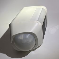 Ring Wireless Outdoor Spotlight Security Camera - White