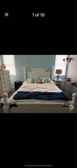 Salad with queen bed see details for everything you get with it