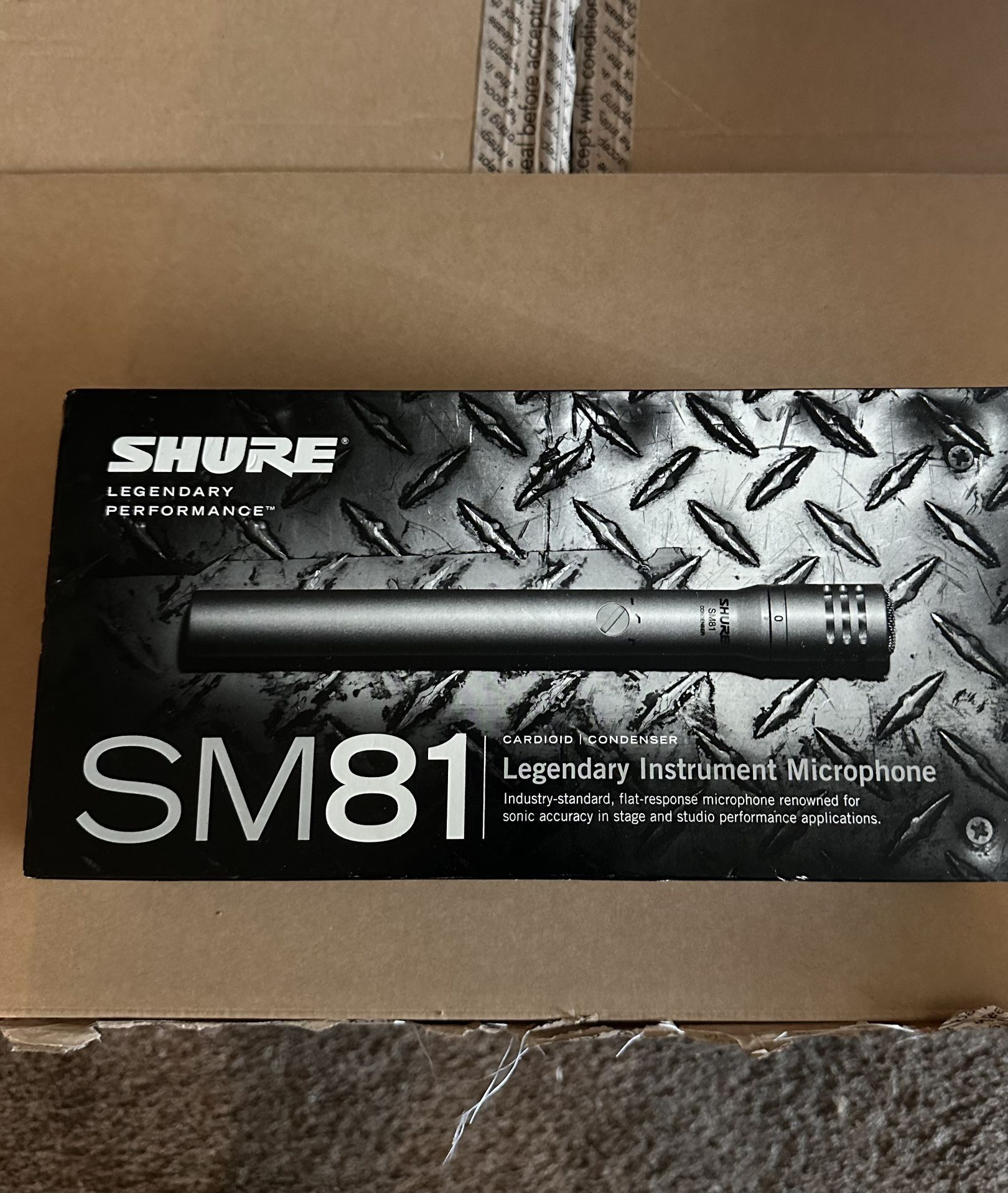 Microphone