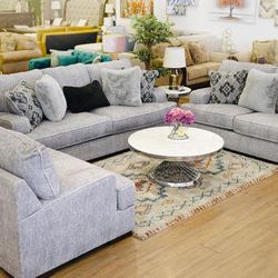 🎀Mercado Living Room Set 🎀Bu Ashley New Furniture 