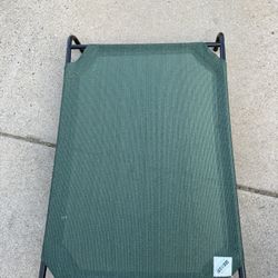Elevated Dog Bed 