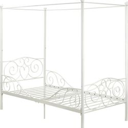 Canopy Bed(s) (Twin)