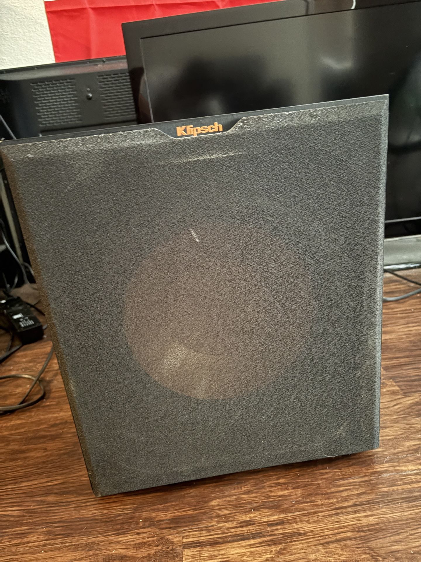 Klipsch R-12SW Subwoofer