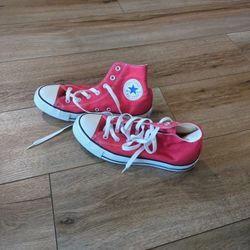 Red Converse Size Men's 6 Women's 8... Like New, Worn One Time 