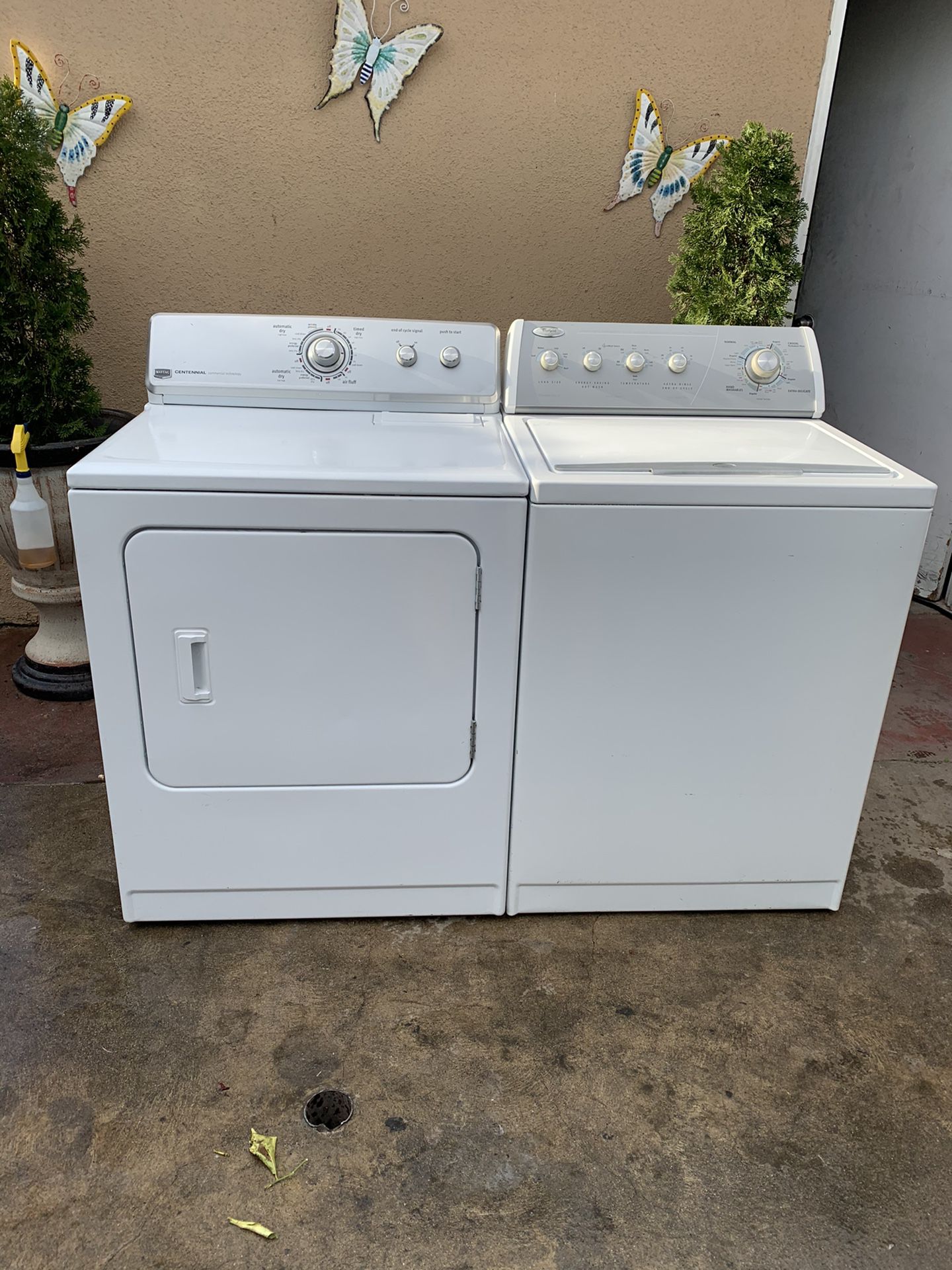 Whirlpool washer and electric dryer set