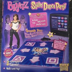 Bratz Stylin Dance Party Dance Pad Electronic Plug & Play MGA 2004 RARE Tested