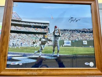Steve Largent Signed Large photo Framed. PSA Certified