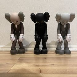 KAWS Brown/Black/Grey SMALL LIE Companion Vinyl Figure Statue KidRobot Medicom