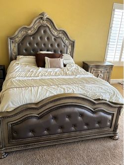 Queen bed set - Open To Offers