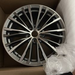 2023 BMW 330i Rims 18”