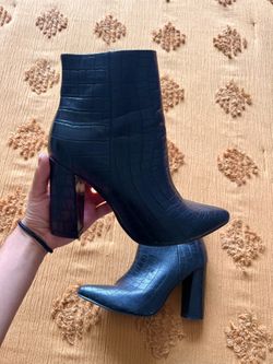 Alligator Black Boots